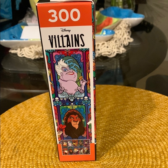 Disney Villains Puzzle with Vibrant Colors - Picture 4 of 6